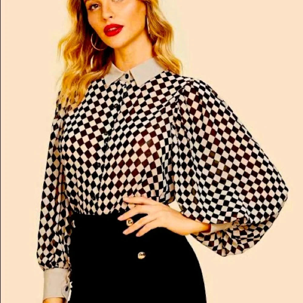 70s Bishop sleeves checkerboard shirt - Picture 3 of 5